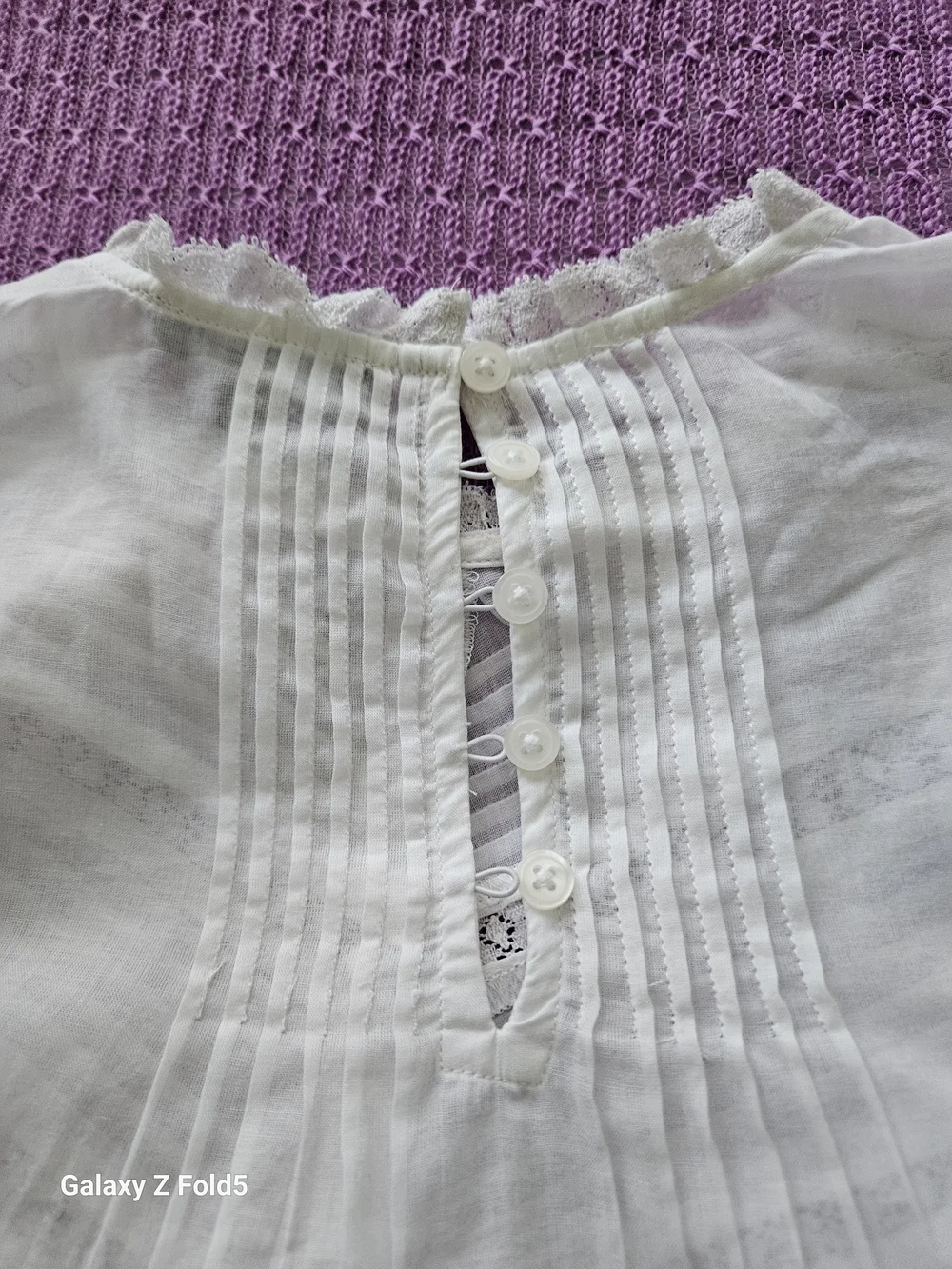 J. Crew White Lace Pintuck Peasant Blouse Size S